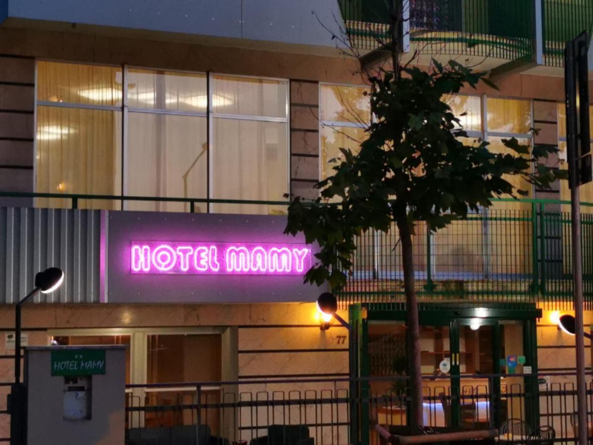 Hotel Mamy Rimini Exterior foto